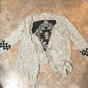 ‼️BOGO 1/2 OFF‼️ 3/4 sleeve southwestern cardigan.